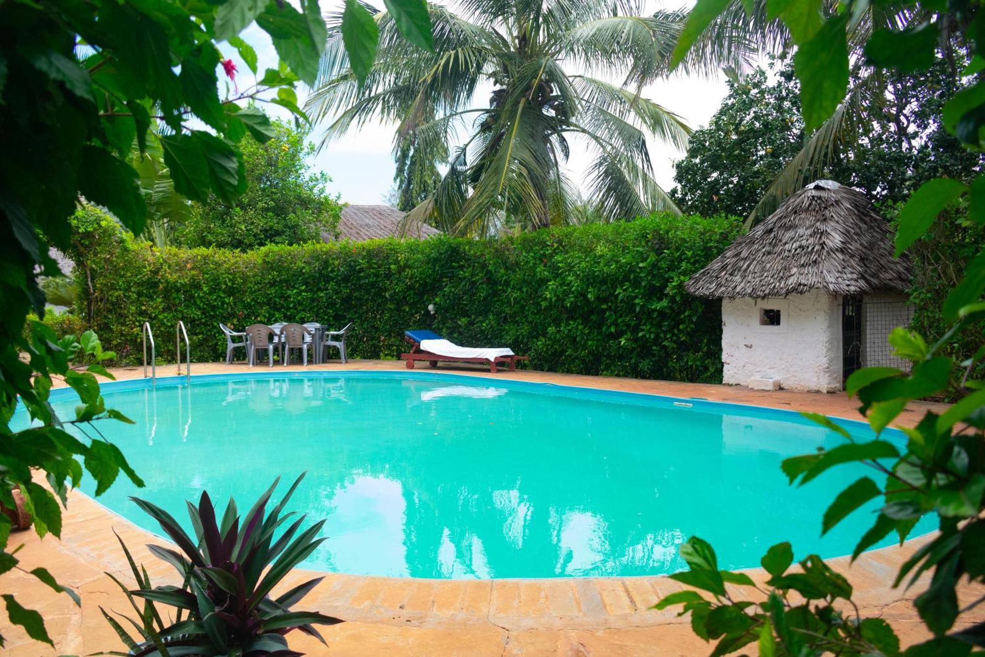 Villas Dora And Holly Diani Beach Exteriér fotografie